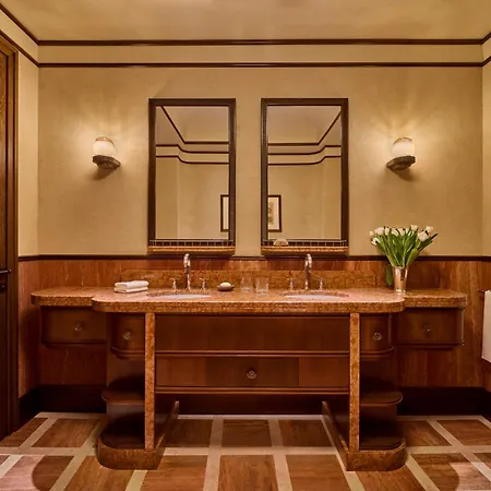 Hotel Orient Express La Minerva 5*