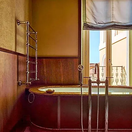 Szálloda Orient Express La Minerva Róma
