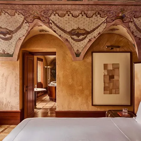 Hotel Orient Express La Minerva 5*