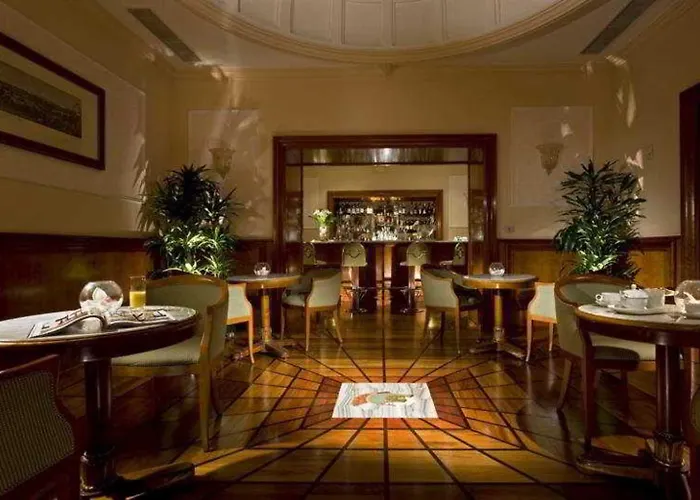 Hotel Orient Express La Minerva 5*